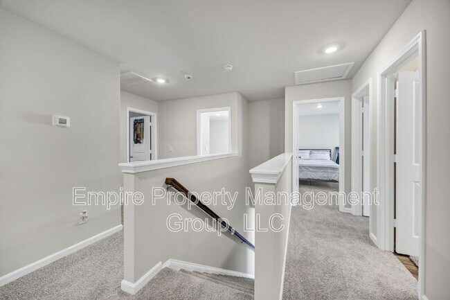 Building Photo - 706 Common Widgeon Wy