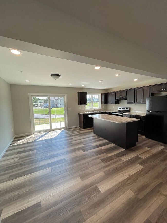 Building Photo - 251 McCaskey Avenue