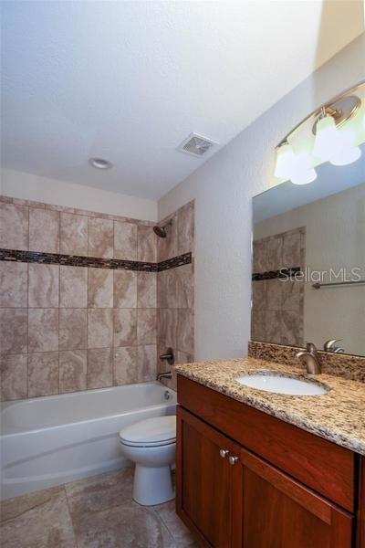 Building Photo - 16352 SE 83rd Ave