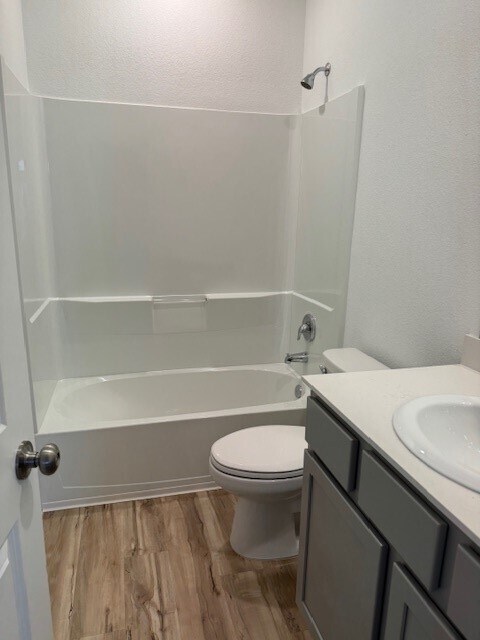 Building Photo - 7507 Bartoncliff Dr
