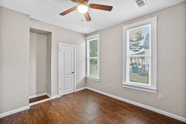 Building Photo - Beautiful 3 Bed / 2 Bath Home in Fort Smith