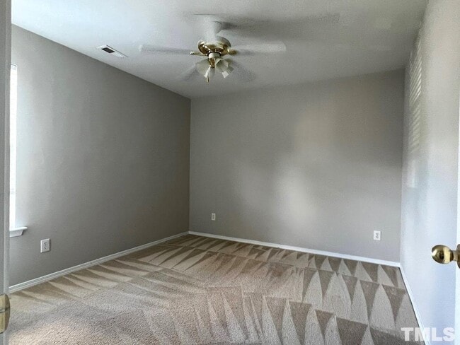 Building Photo - 4 Bedroom Single Family House in Morrisville RTP