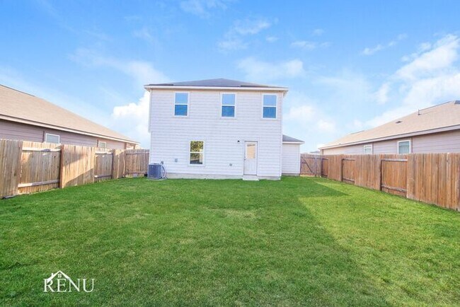 Building Photo - Coming Soon!