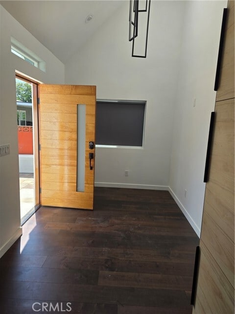 Building Photo - 1009 S Laramie St