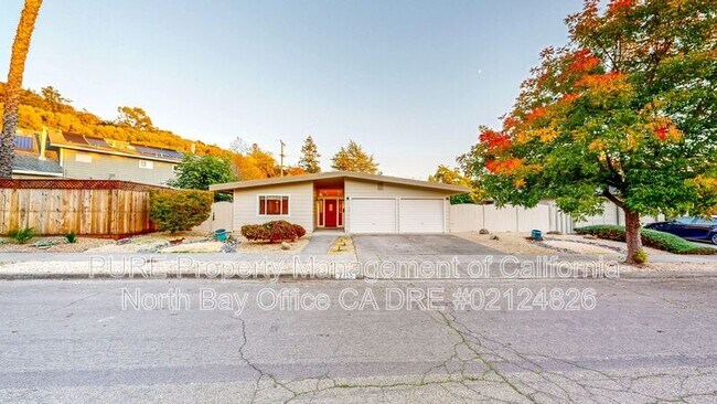 Primary Photo - 2450 Grosse Ave