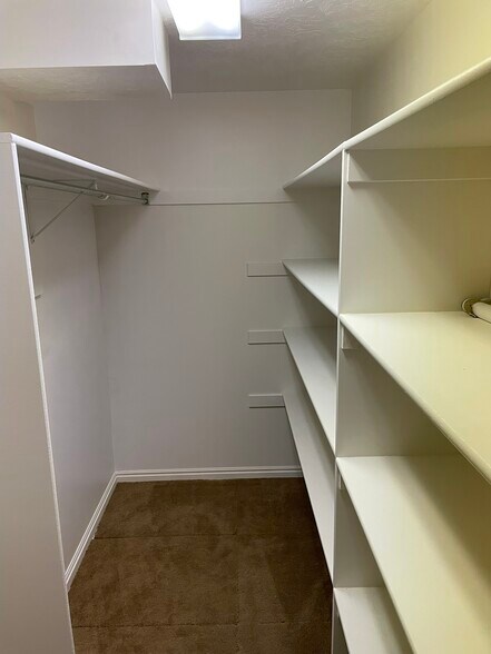 Building Photo - 132 N 170 E