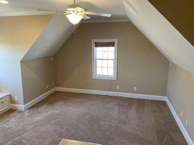 Building Photo - 1113 Abby Dr