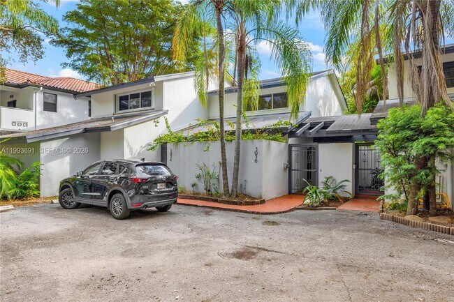 Building Photo - 3056 Shipping Ave