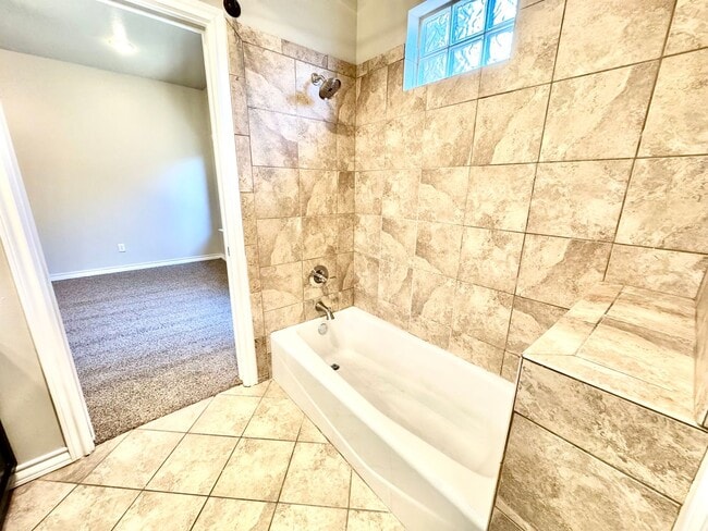 Building Photo - 3 bed 2.5 bath - Cooper ISD