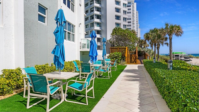 Building Photo - 3550 Galt Ocean Dr