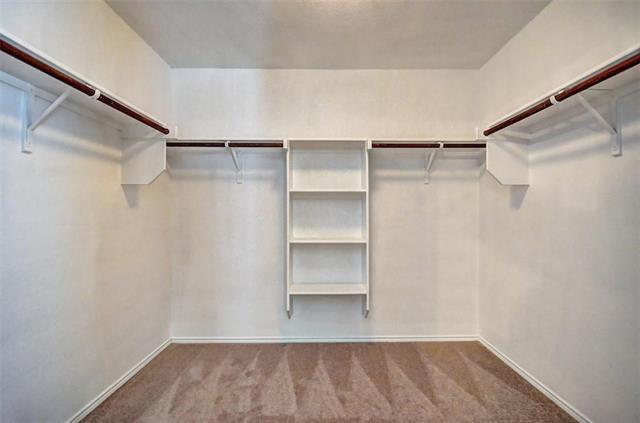 Building Photo - 637 Rosario Ln
