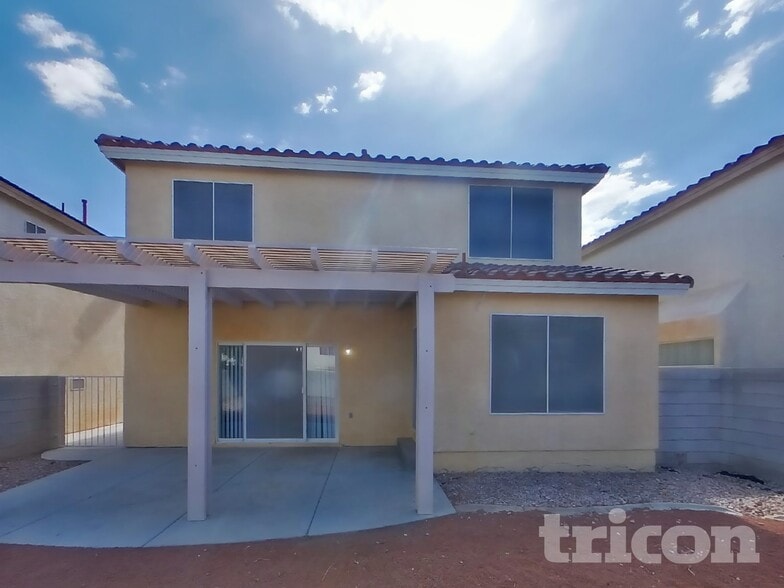 Building Photo - 10207 S Ghost Gum St