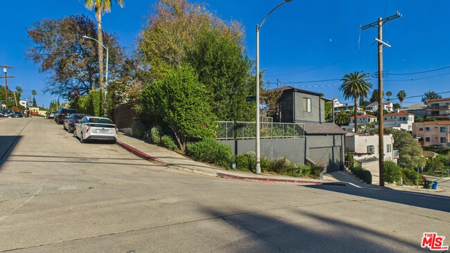 Building Photo - 3507 Marathon St