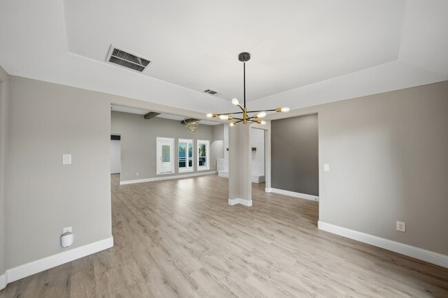 Building Photo - 4008 Hatherly Dr