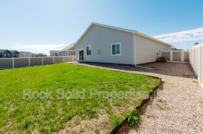 Building Photo - 1308 Rabbit Brush Trl