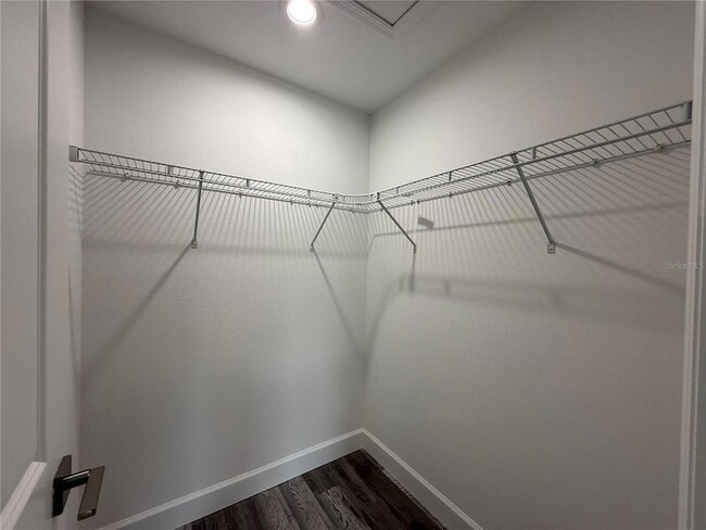 Building Photo - 14 Locust Rad