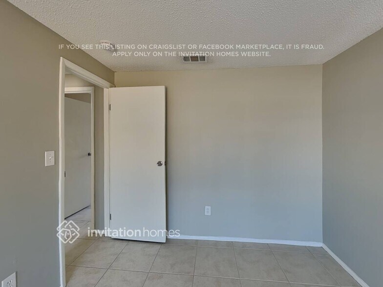 Building Photo - 3355 Ginsing Ln