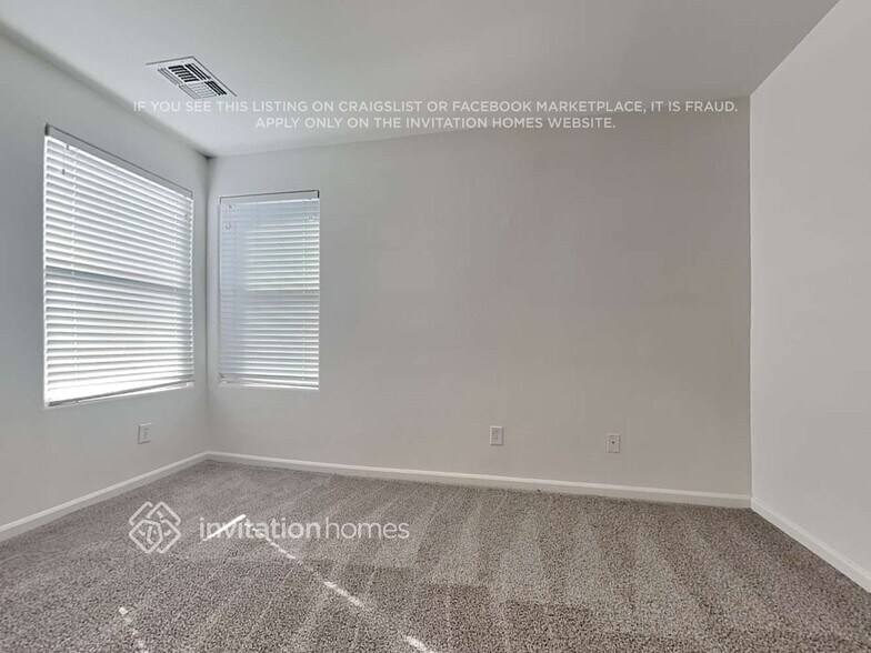 Building Photo - 3387 E Constitution Dr