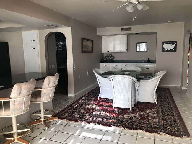 Building Photo - Amazing Golf Course Views in Leisure World a 45+ Active Adult Resort Community.  Available June t...