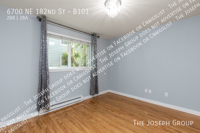 Building Photo - 6700 NE 182nd St