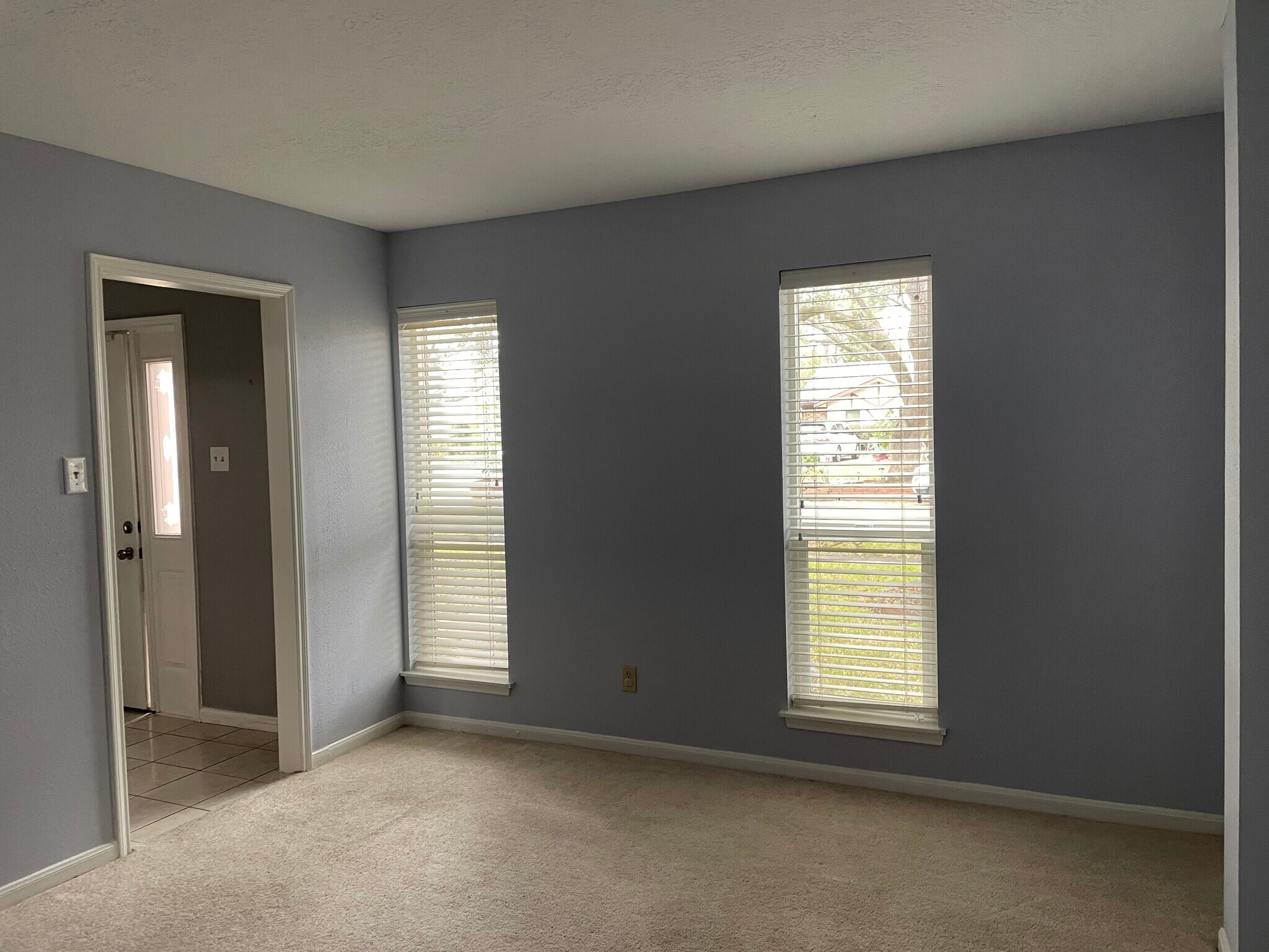 Building Photo - 15714 Mill Point Dr