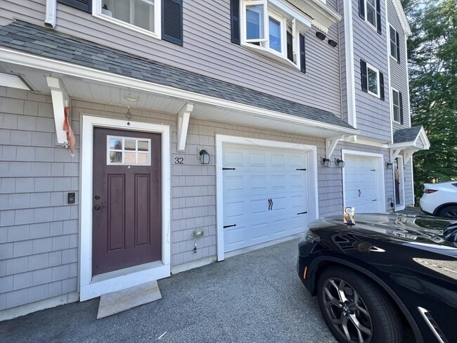 Building Photo - 32 Sugar Maple Ln