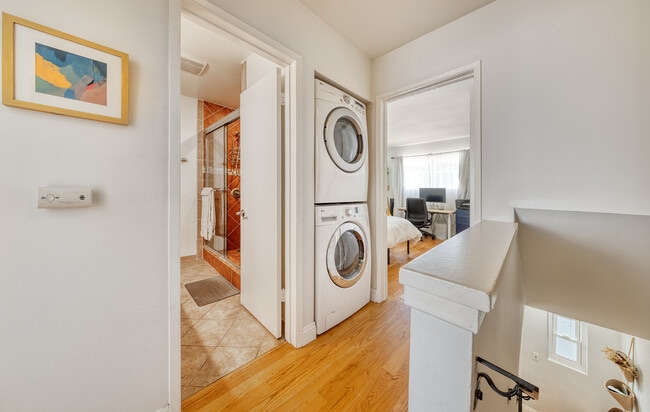 Building Photo - 2628 Kansas Ave