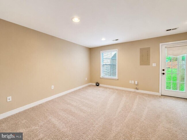 Building Photo - 6065 Ticket Way