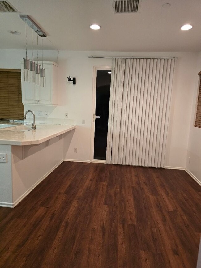 Building Photo - ***$300 OFF your first month rent*** Gated Community & Ready for you to call this beauty Home!