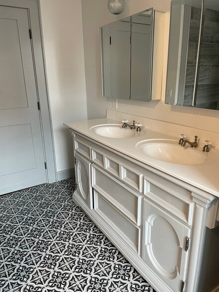 2-sink vanity - 6 E Main St