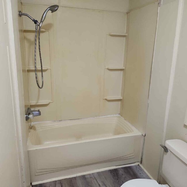 Building Photo - 85028 Patricia Ct