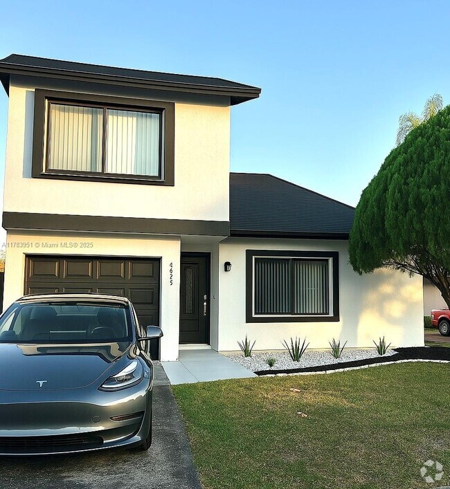 Building Photo - 14795 SW 97th Terrace
