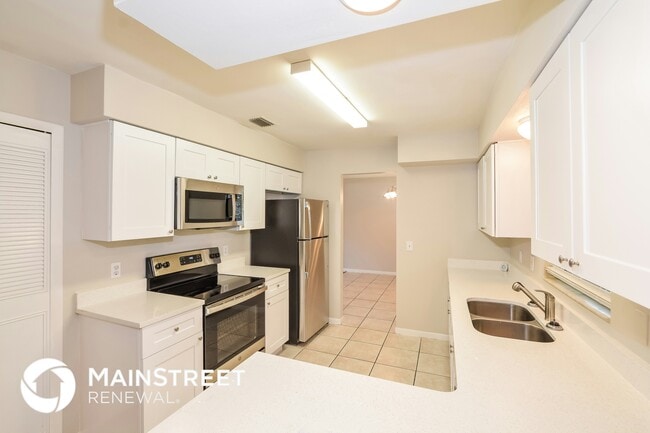 Building Photo - 7431 Portside Ct