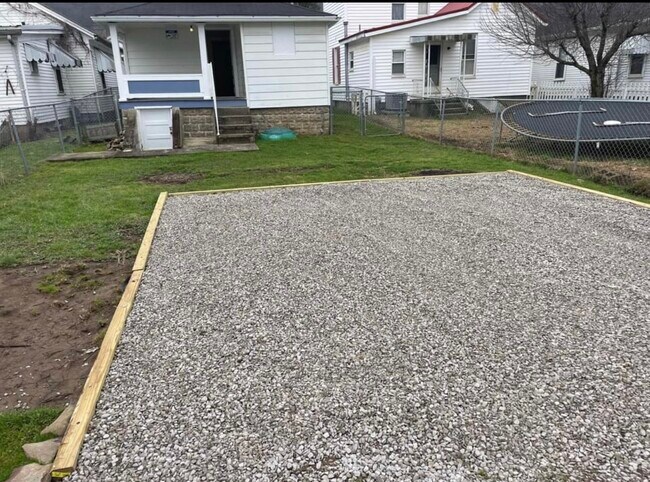 Building Photo - 119 S 2nd Ave