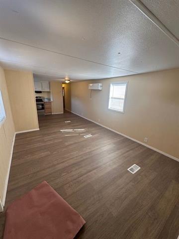 Building Photo - 1265 Maxwell St