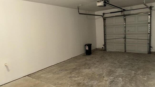 Building Photo - BEAUTIFULLY MAINTAINED  | ONE STORY  |  OPEN CONCEPT  |  GREAT LOCATION: 1604 & SHAENFIELD