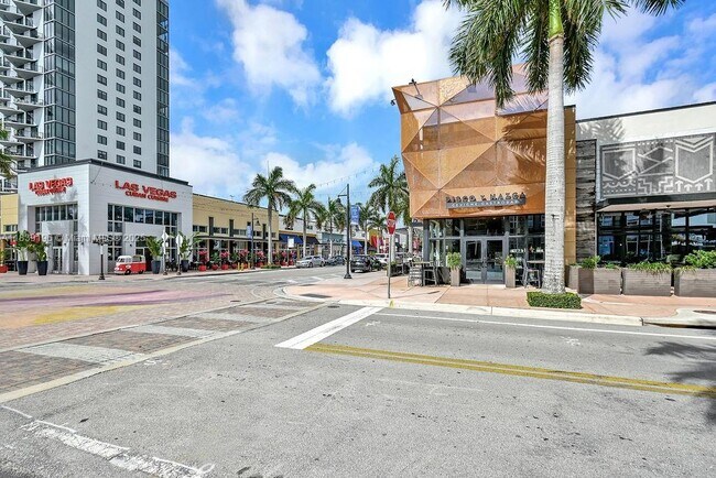 Building Photo - 8301 NW 41st St
