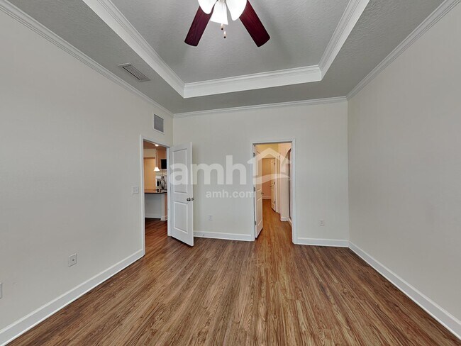 Building Photo - 313 Pine Terrace Dr