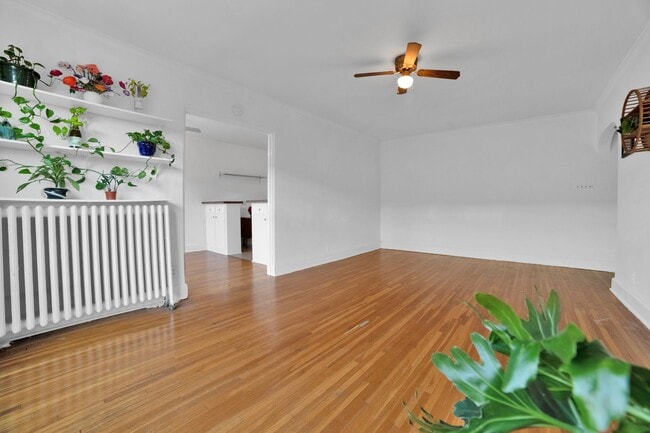 Floorplan - 610 Summit Apartments
