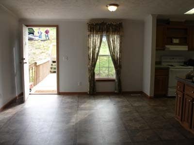 Building Photo - Extra Clean 3 Bedroom 2 Bath Modular Home with Central Heat & AC near Lowes in Sylva $1800 a mont...