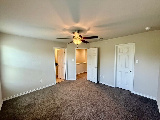 Building Photo - 8331 Breezy Cv