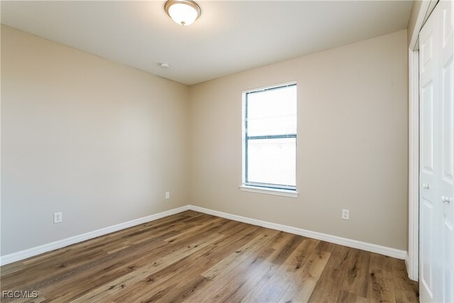 Building Photo - 3800 34th St SW