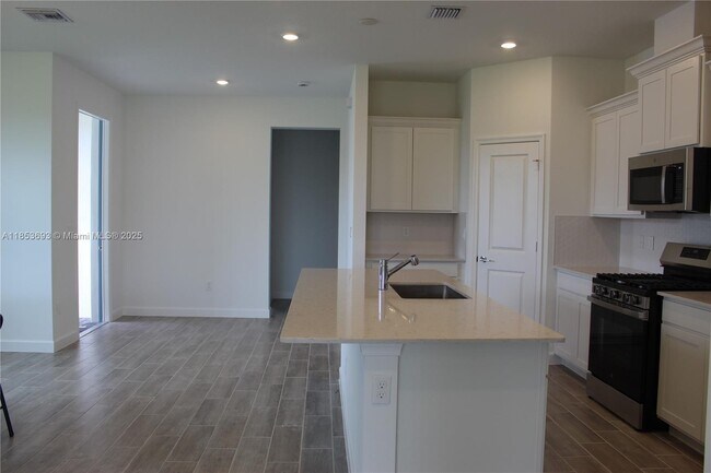 Building Photo - 1379 Tangled Orchard Tr