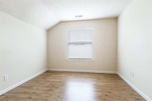 Building Photo - 1138 Evandale Ln