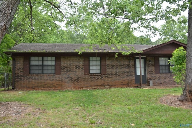 Primary Photo - 6231 Maywick Dr NW