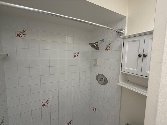 Building Photo - 1203 Saxony Cir