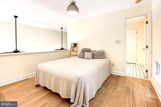 Building Photo - 11501 Skipwith Ln