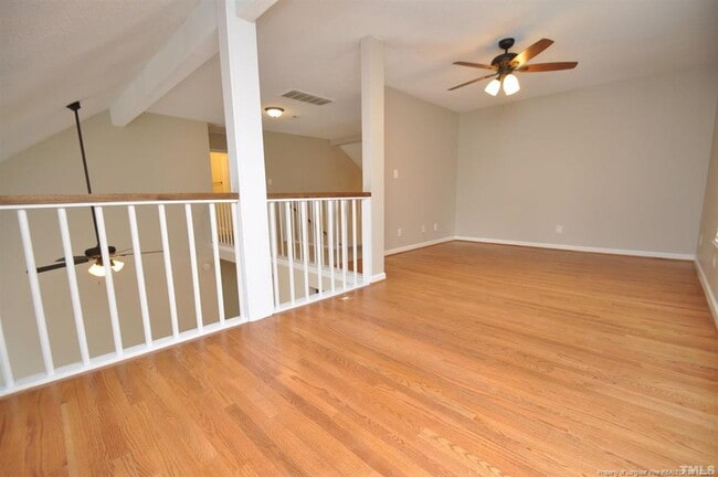 Building Photo - 133 Cumberland Green Dr
