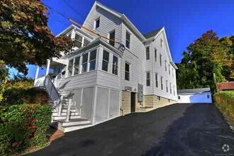 Building Photo - 425 Quinnipiac Ave