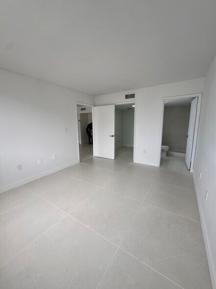 Building Photo - 8261 NW 8th St